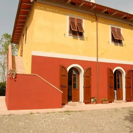 Il Moscondoro 3* Montopoli in Val dʼArno