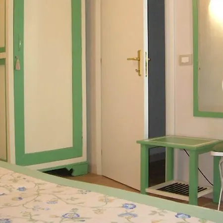 Il Moscondoro 3*